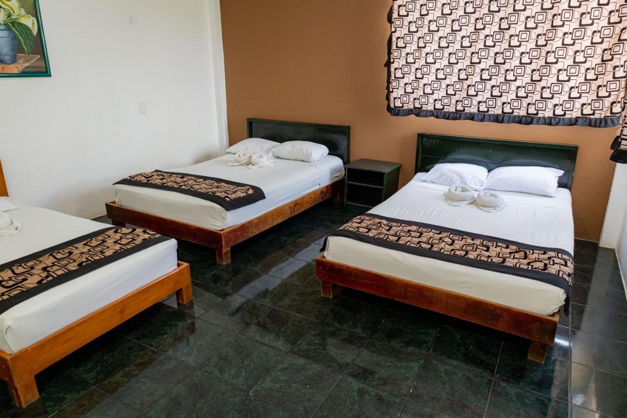 Hotel Las Palmas Cancun Centro Kültér fotó