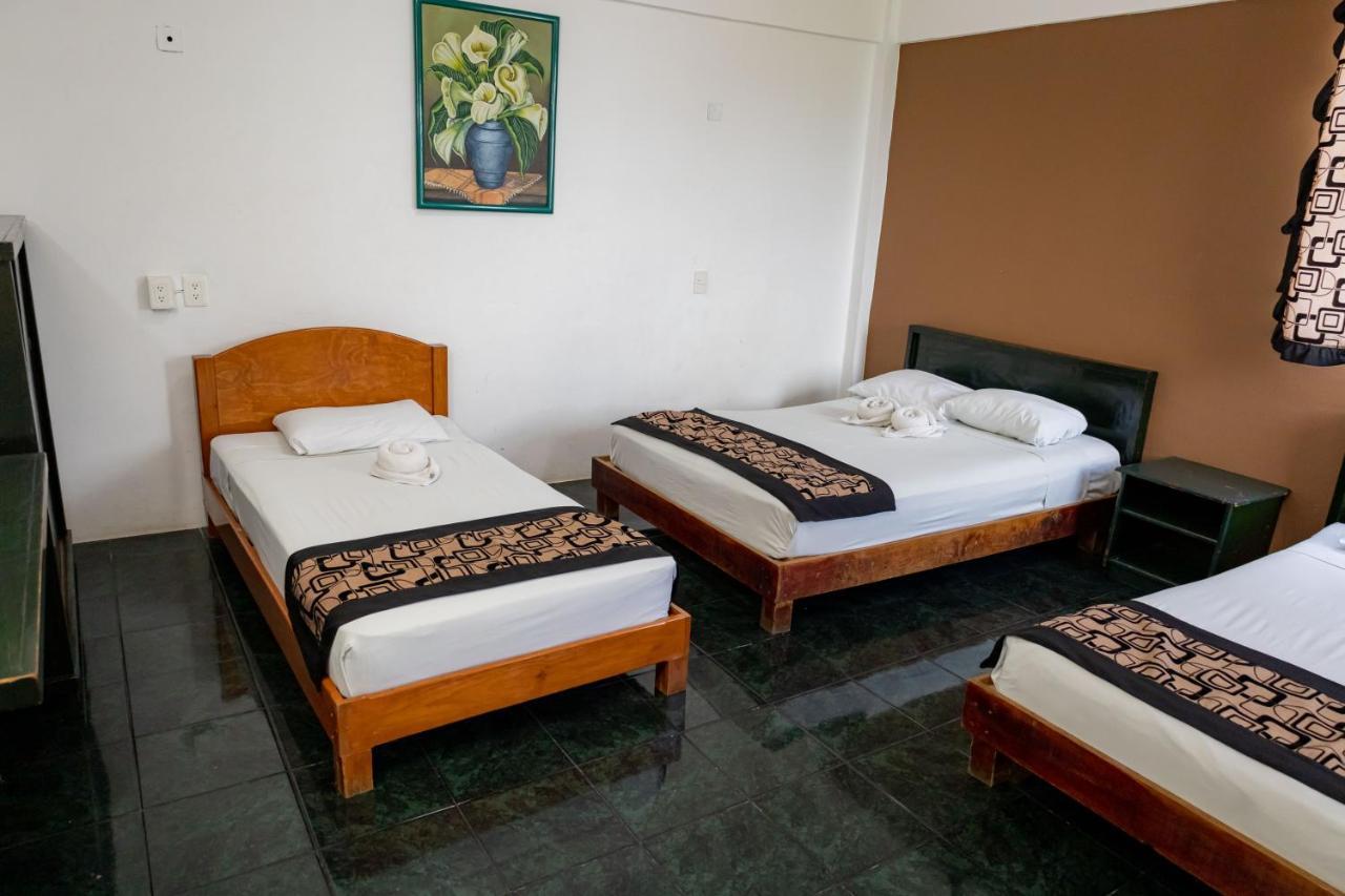 Hotel Las Palmas Cancun Centro Kültér fotó